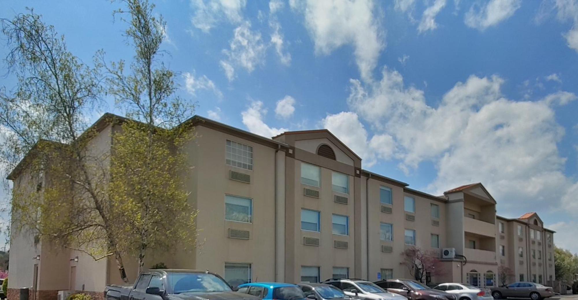 Holiday Inn Express Murrysville - Delmont By Ihg Exterior foto